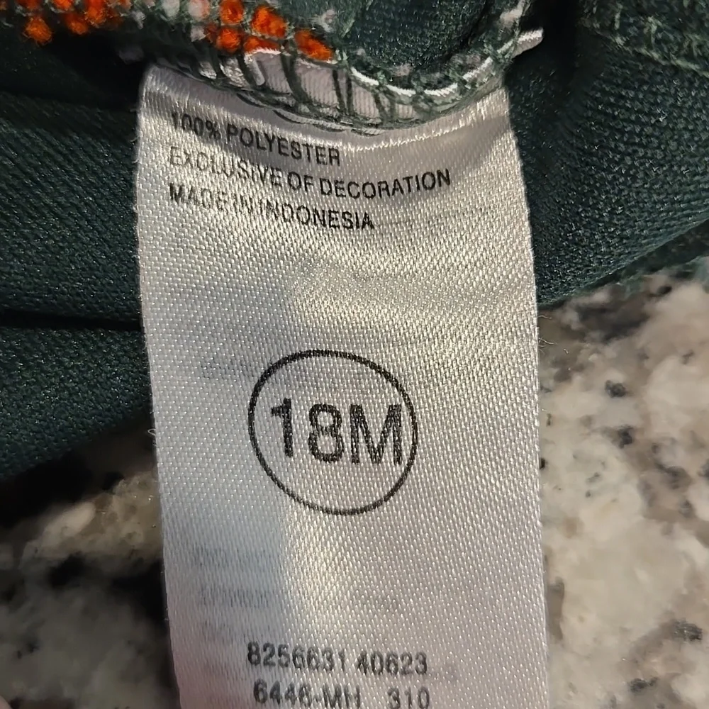 NIKE MIAMI HURRICANES CHEERLEADER DRESS. SIZE 18 MONTHS.